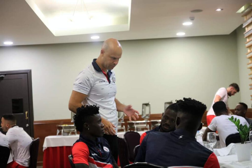 Ligue des Nations : 13 Grenadiers ont déjà répondu à l’appel de Pellegrino